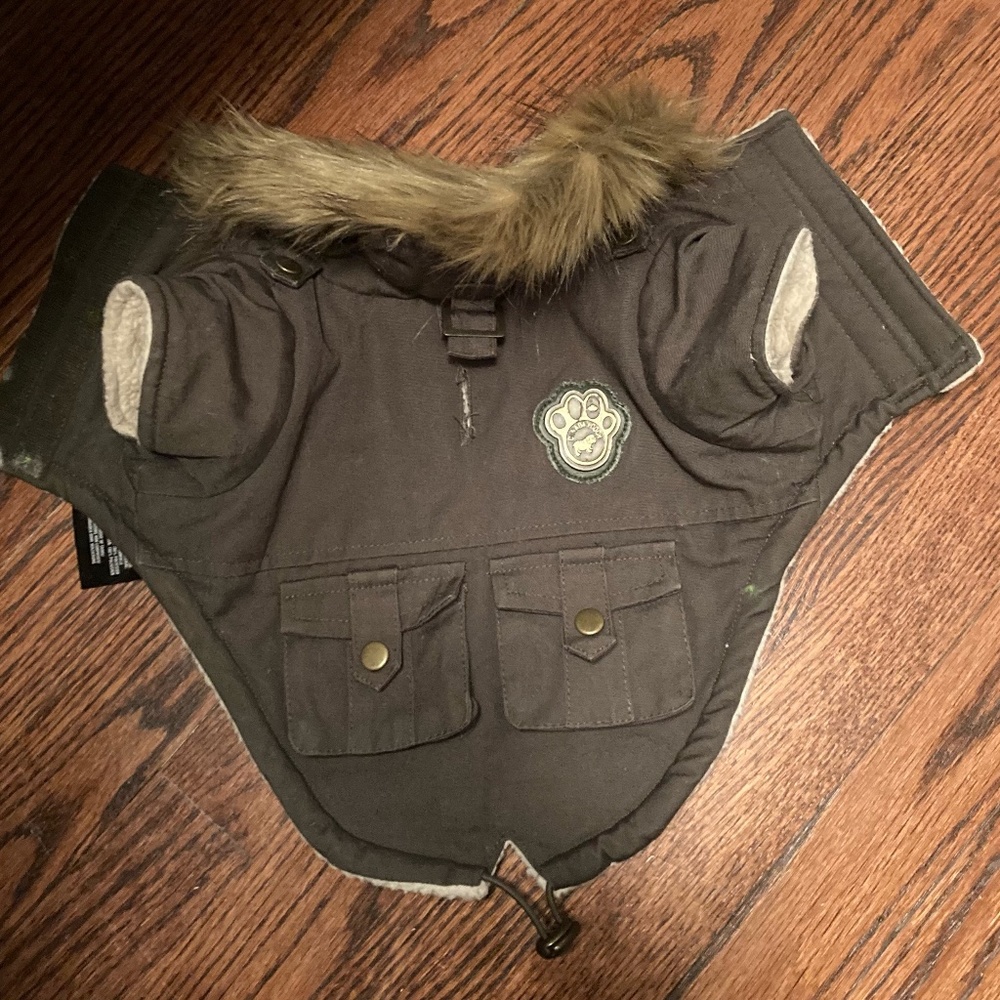Canada Pooch dog jacket